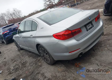 2019 BMW 530E xDrive Iperformance from USA, damaged, VIN WBAJB1C59KB375935